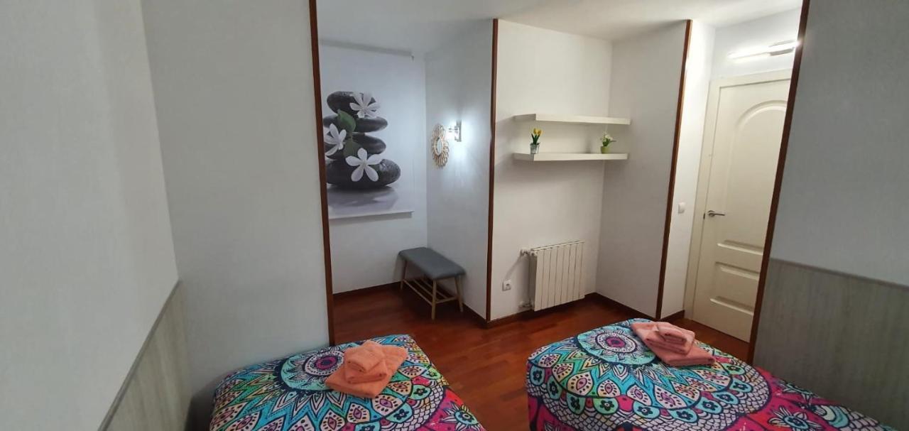 Apartamento Vilallonga Фігерас Екстер'єр фото