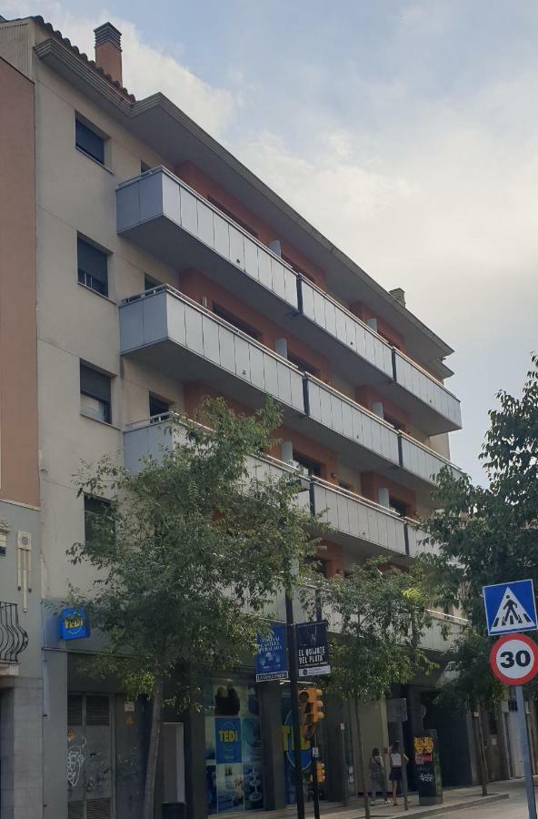 Apartamento Vilallonga Фігерас Екстер'єр фото